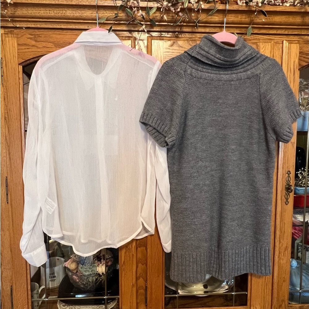 Junior’s Cable-Knit  Cowl-Neck Sweater & Blouse Set 🖤 - Picture 4 of 16